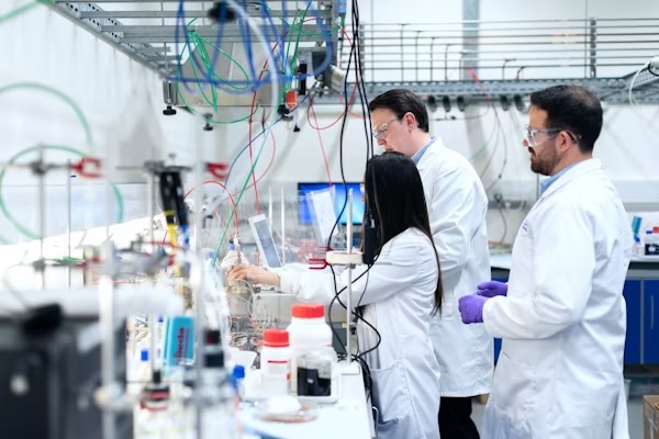 Glass reactor in fume hood